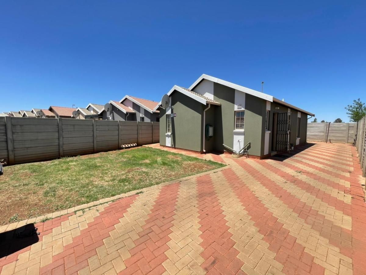 Photo of 3 Bedroom house for sale in Sky City, Alberton