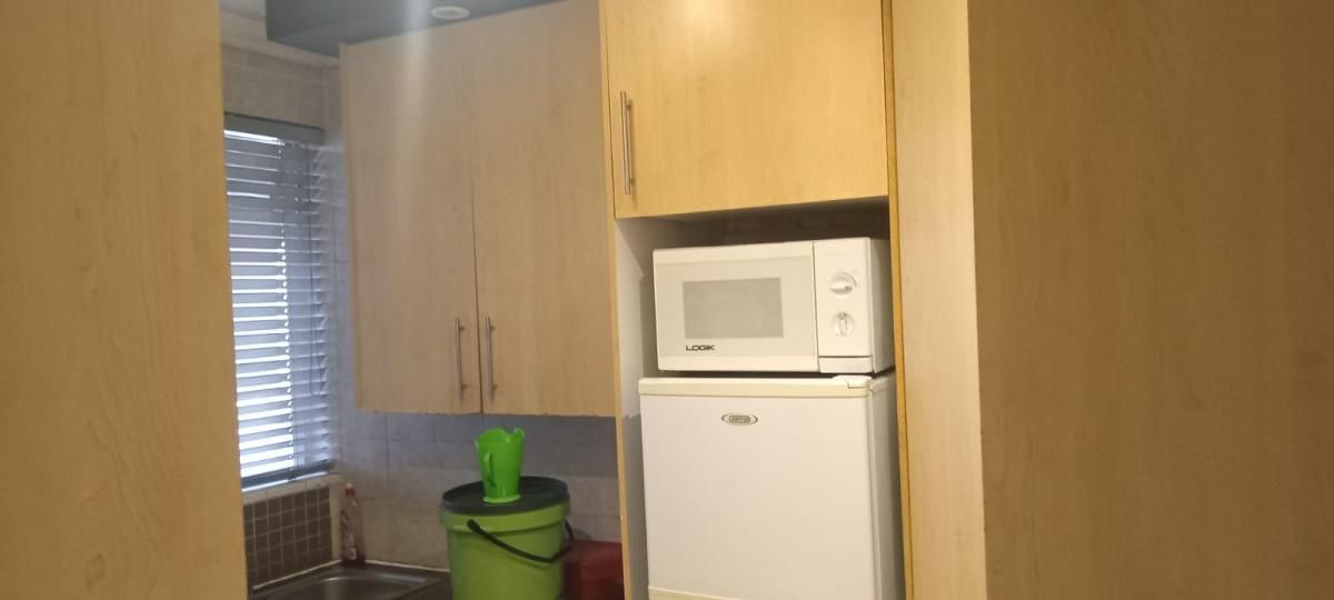 Photo 12 of 27
