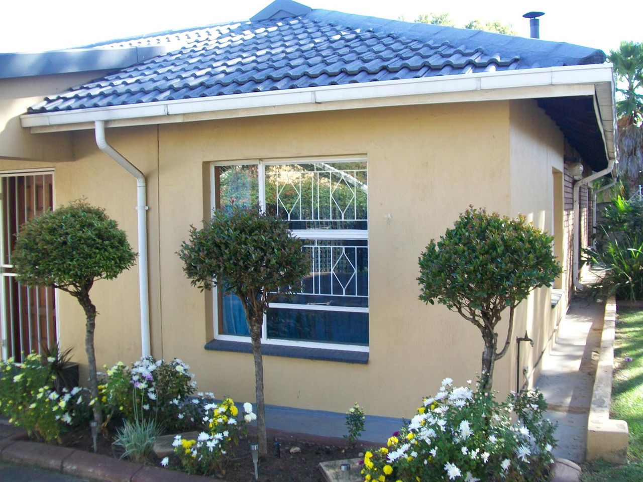 Photo 26 of 32