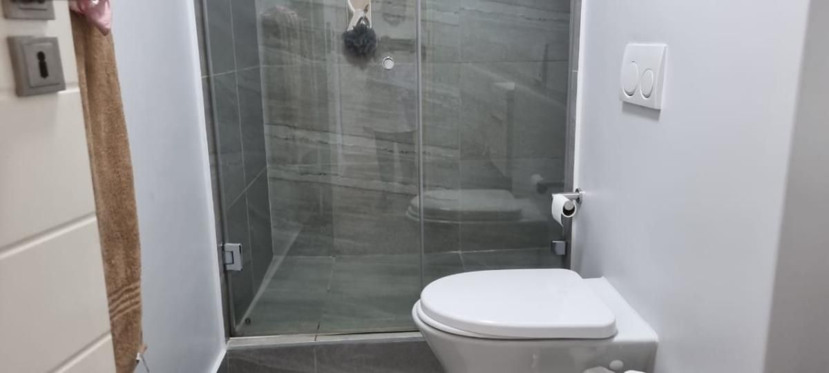Photo 16 of 20