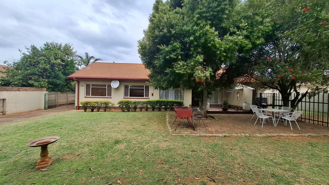 Photo 1 of 39