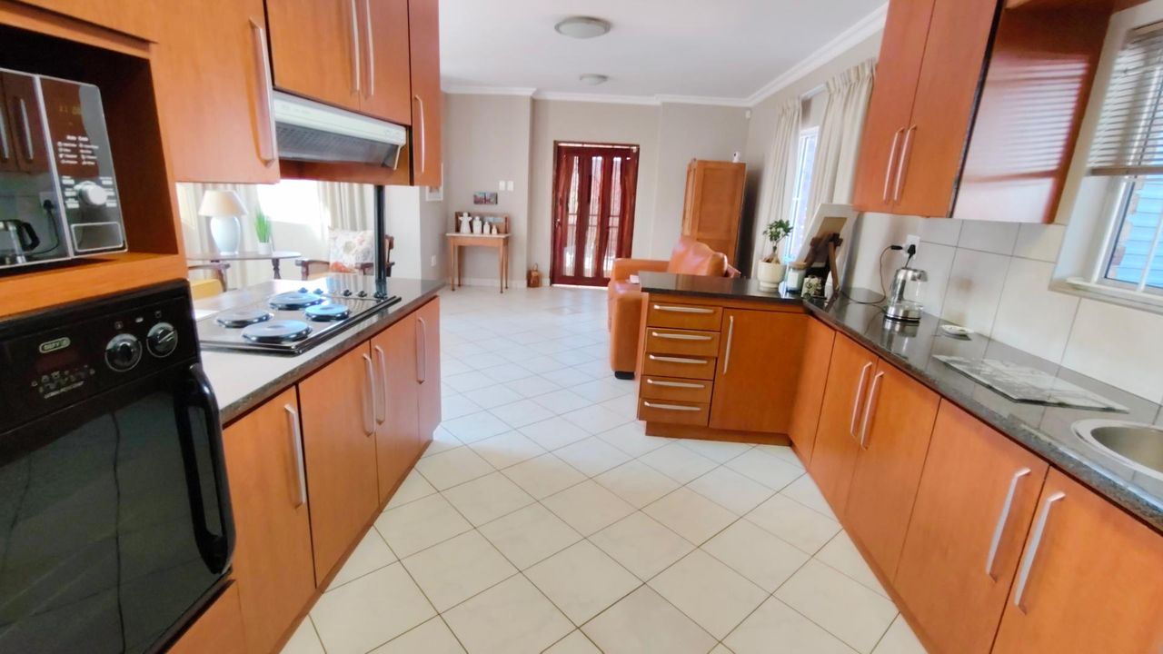 Photo of 3 Bedroom duet for sale in Fichardt Park, Bloemfontein