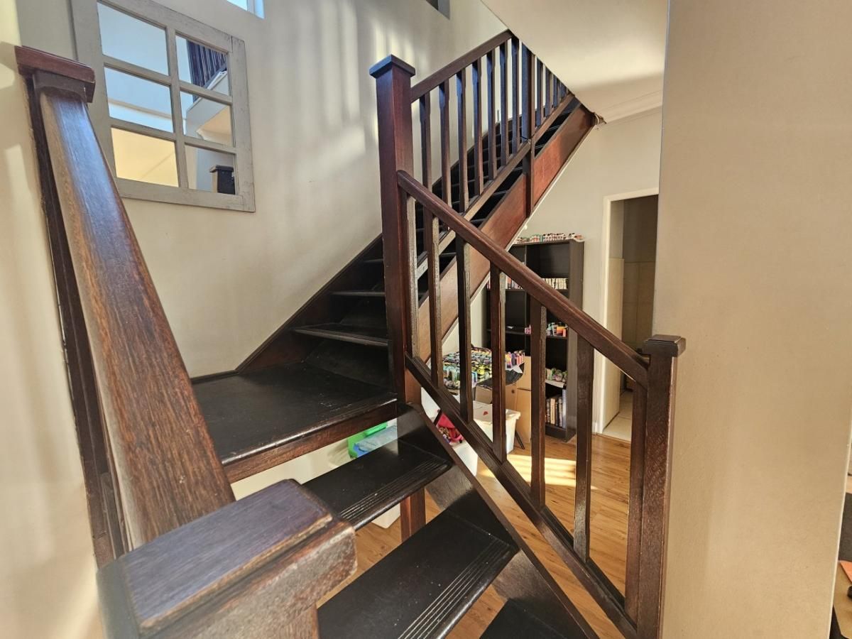 Photo 9 of 20