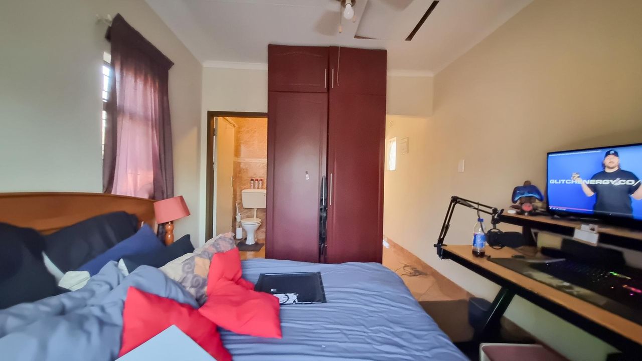 Photo of 3 Bedroom house for sale in Dennesig, Middelburg
