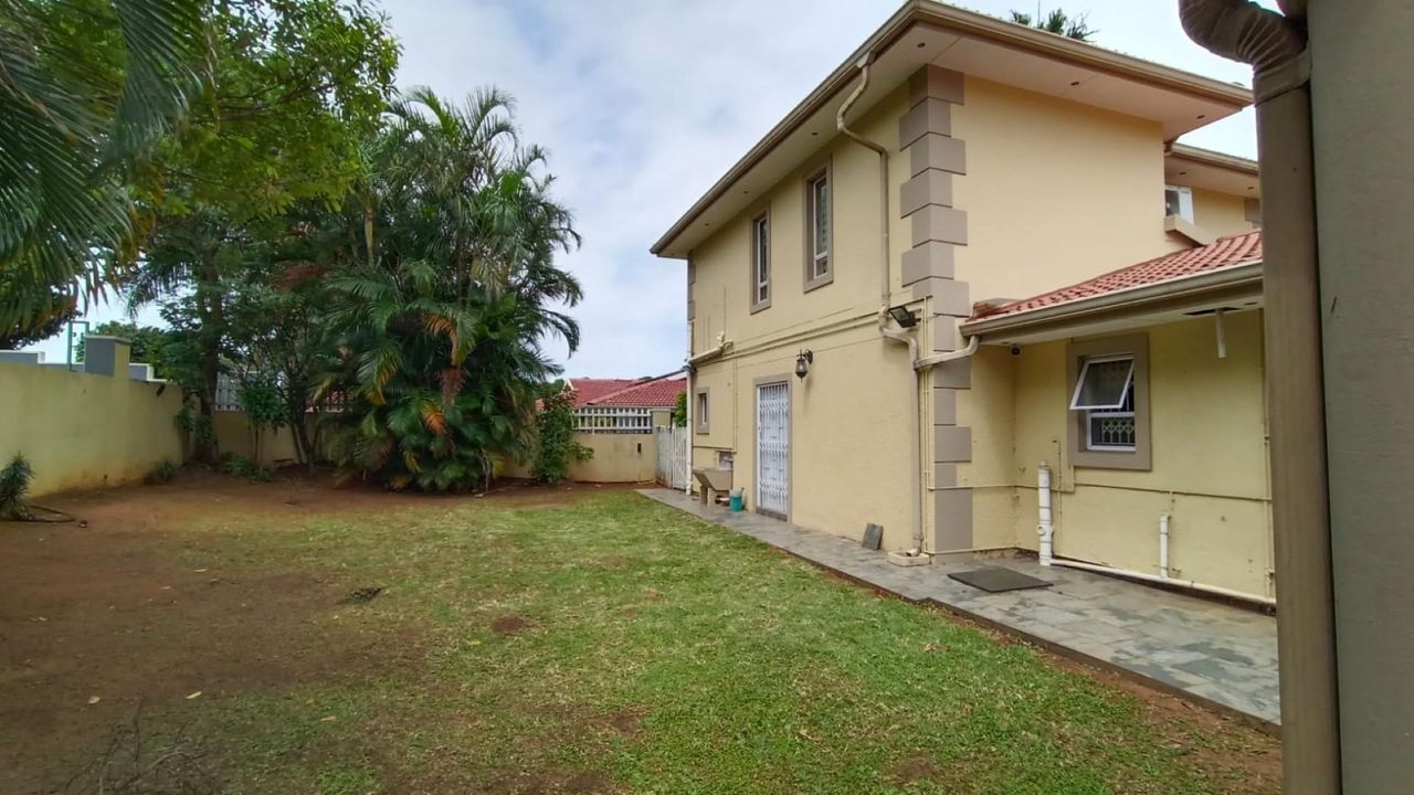 Photo 20 of 22