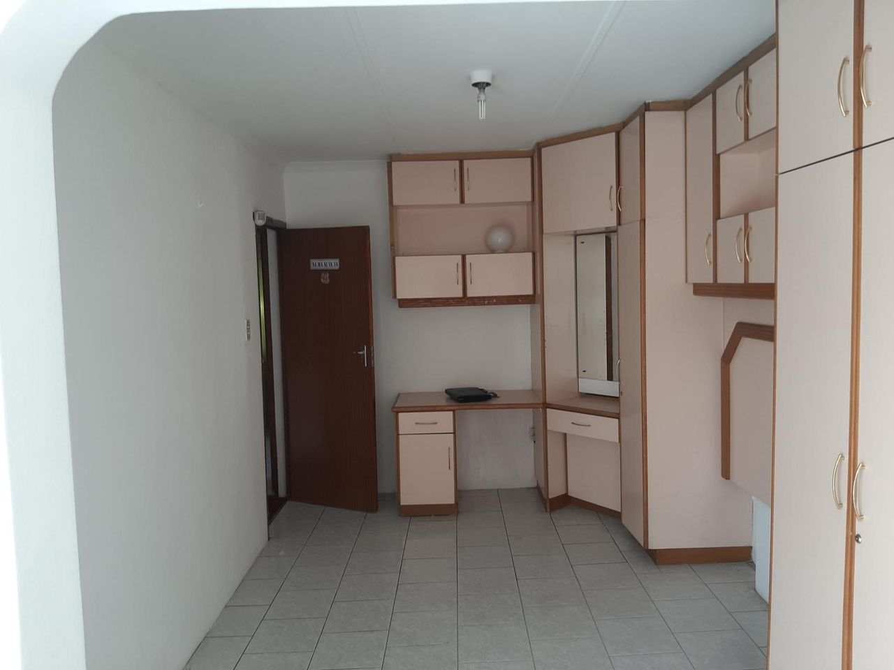Photo 18 of 20