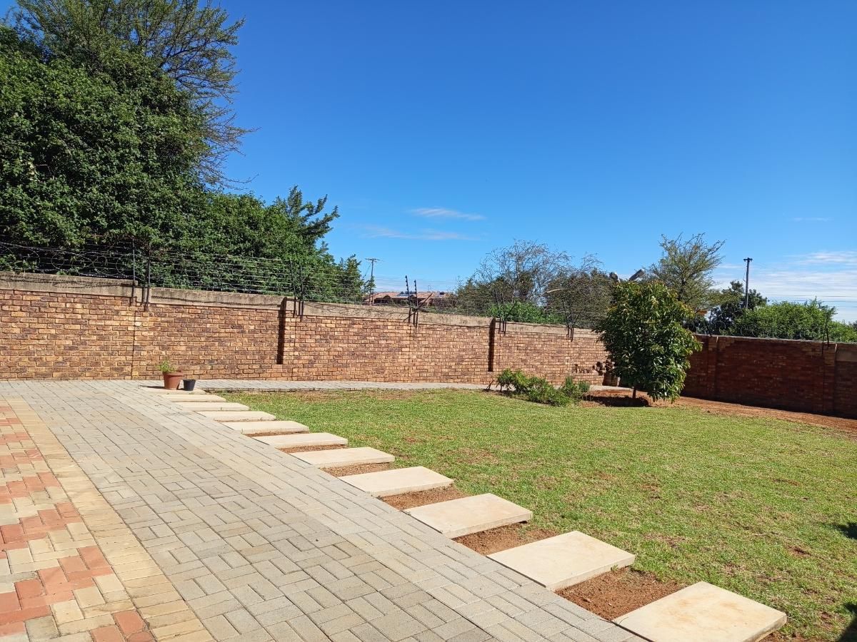 Photo 45 of 46