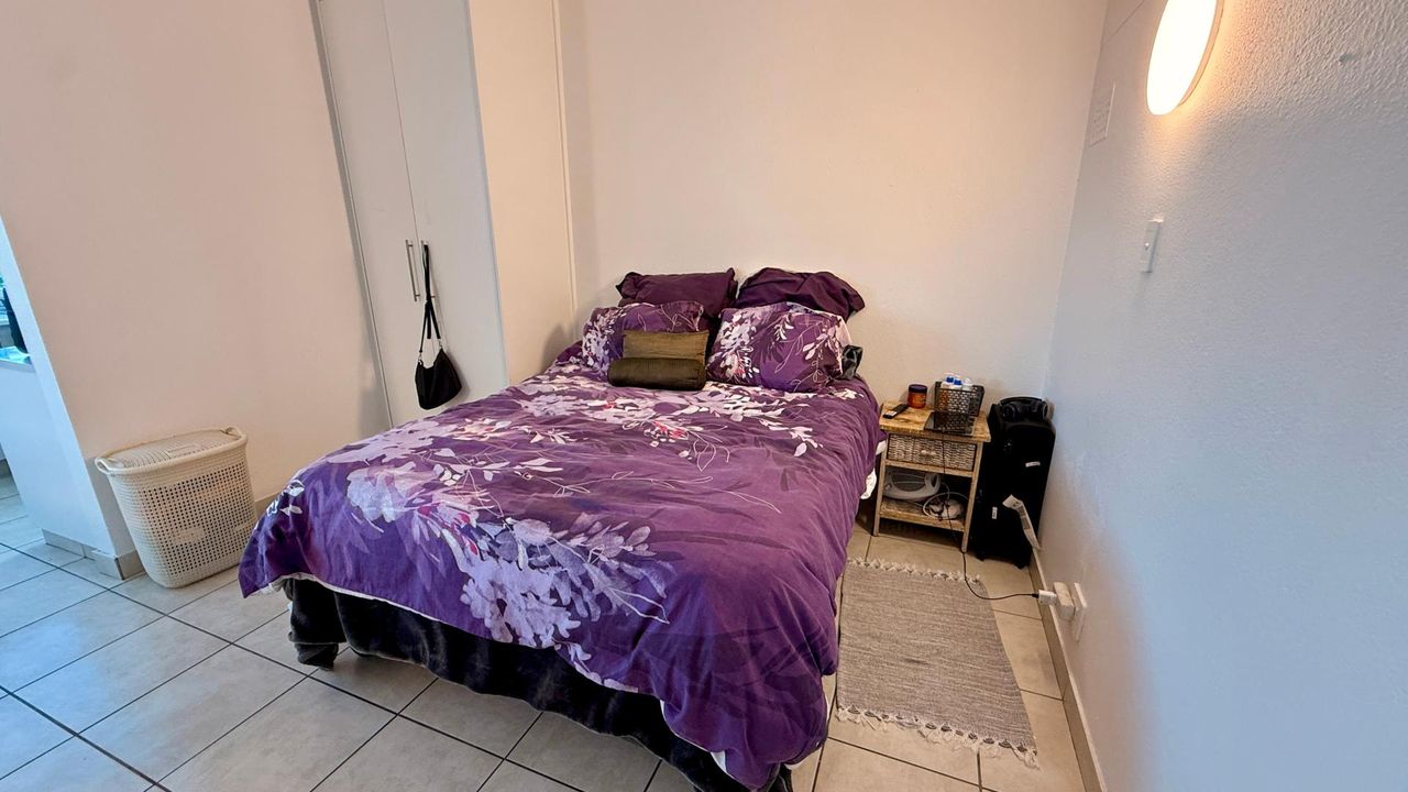 Photo 13 of 22