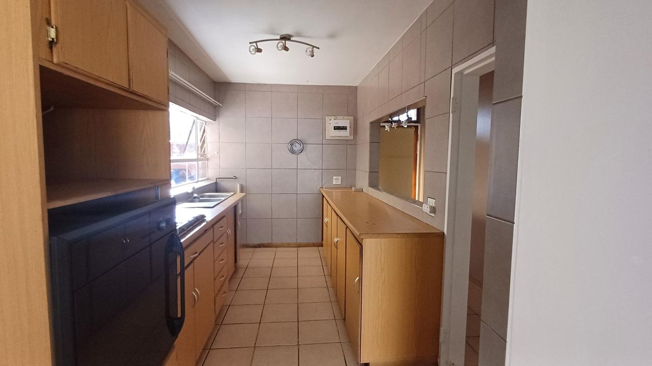 Photo 2 of 12