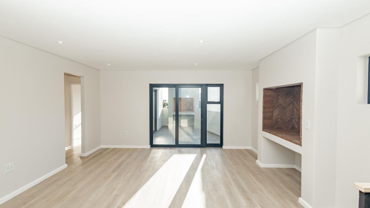 Photo of 3 Bedroom house for sale in Country Club, Langebaan