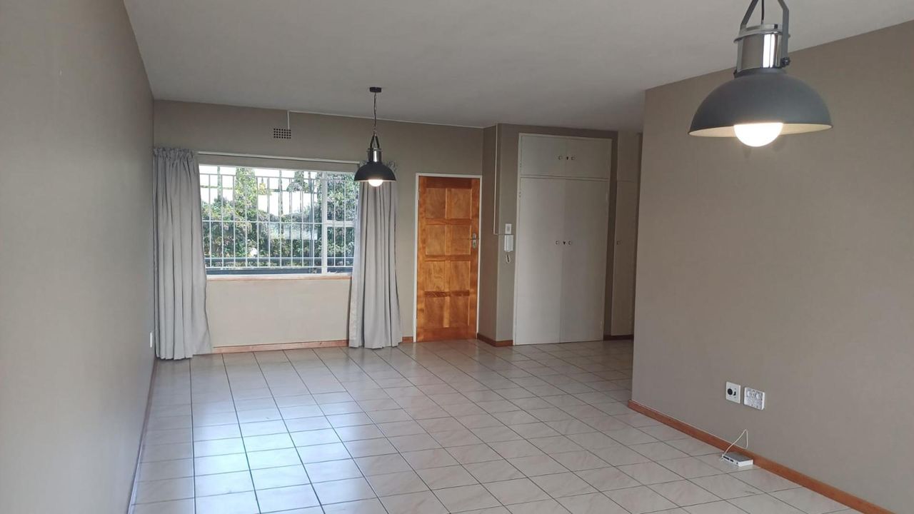 Photo 9 of 24