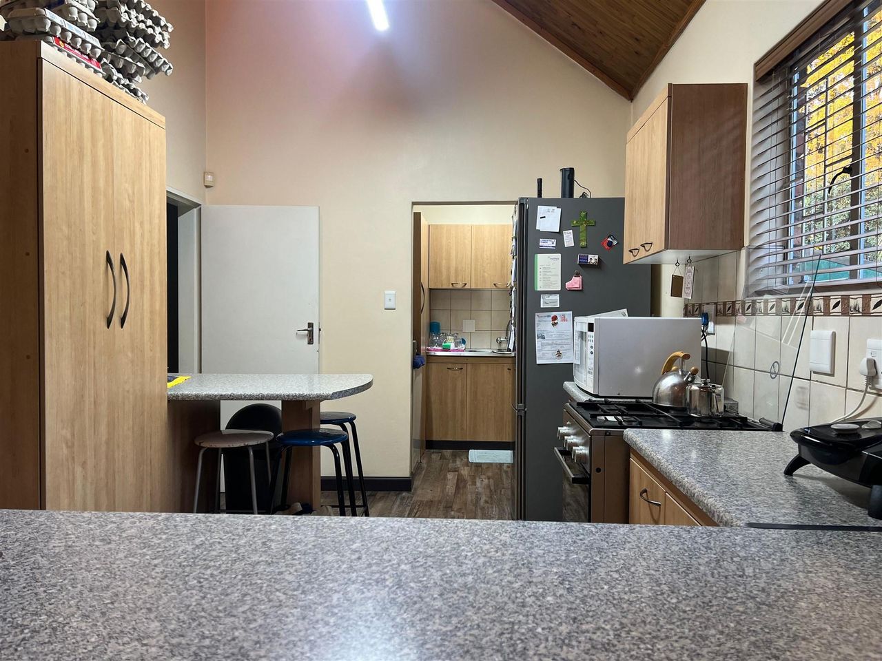 Photo 10 of 25