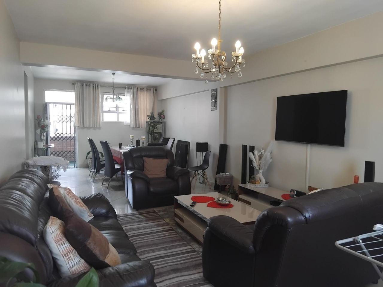 Photo 4 of 11