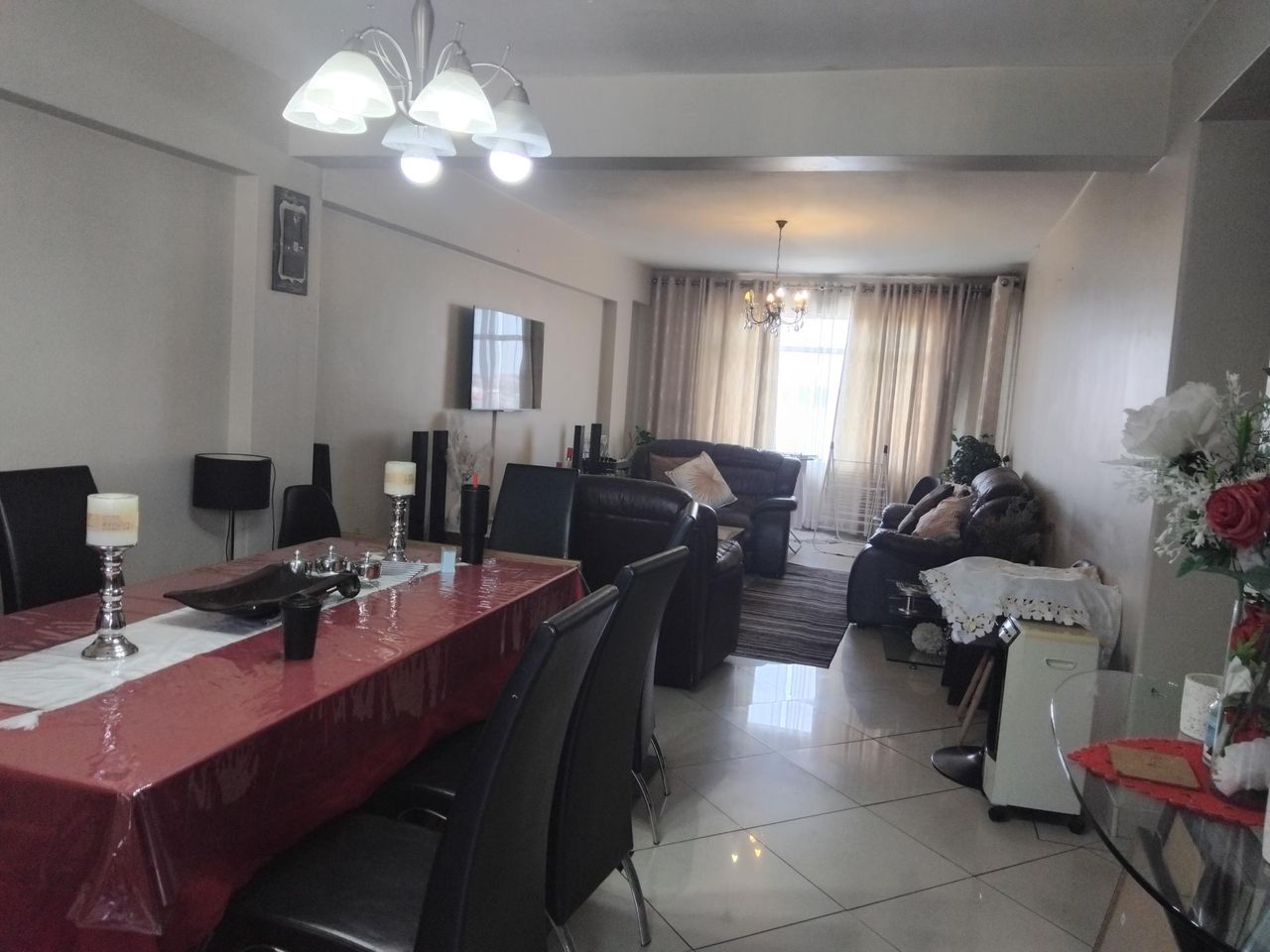 Photo 2 of 11