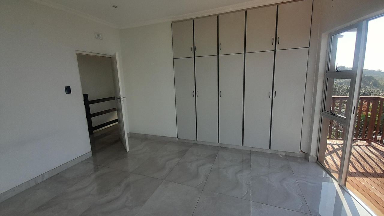 Photo 10 of 15