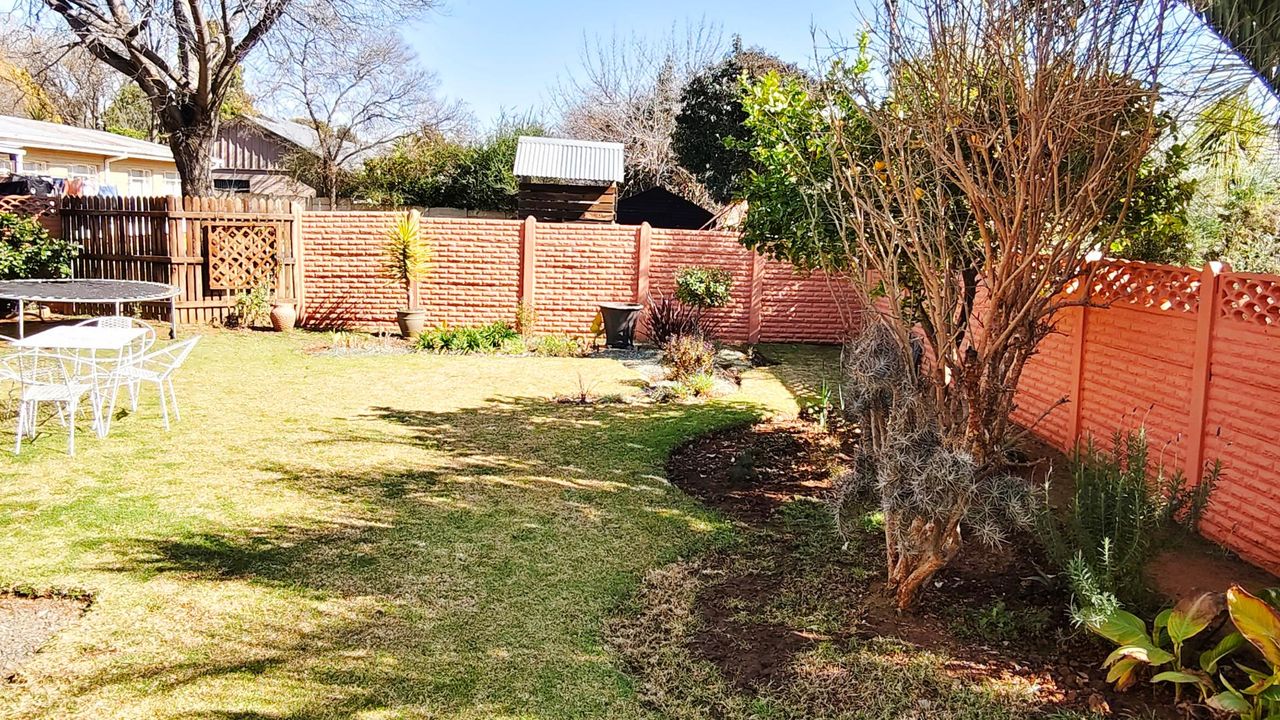 Photo of 3 Bedroom duet for sale in Fichardt Park, Bloemfontein