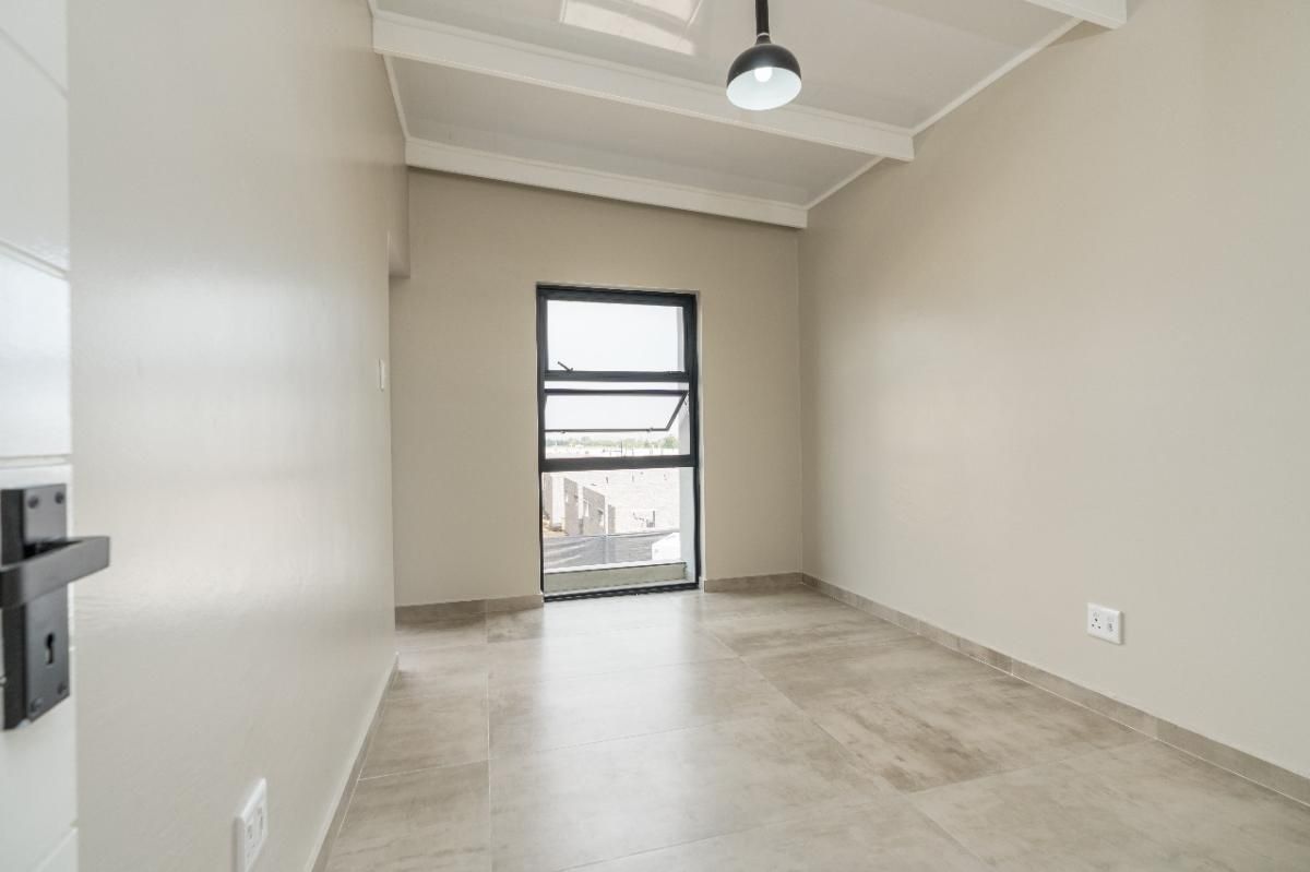 Photo of Duplex Townhouse - sectional to rent in Secunda