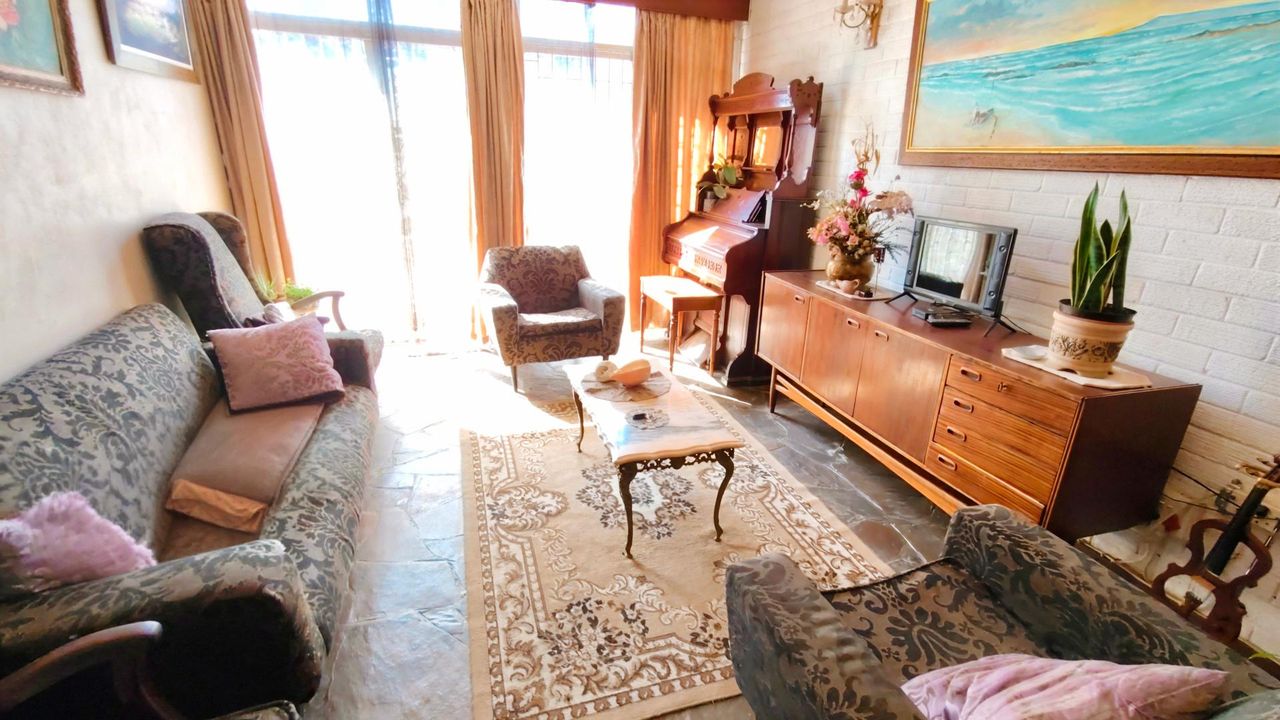 Photo of 9 Bedroom house for sale in Generaal De Wet, Bloemfontein