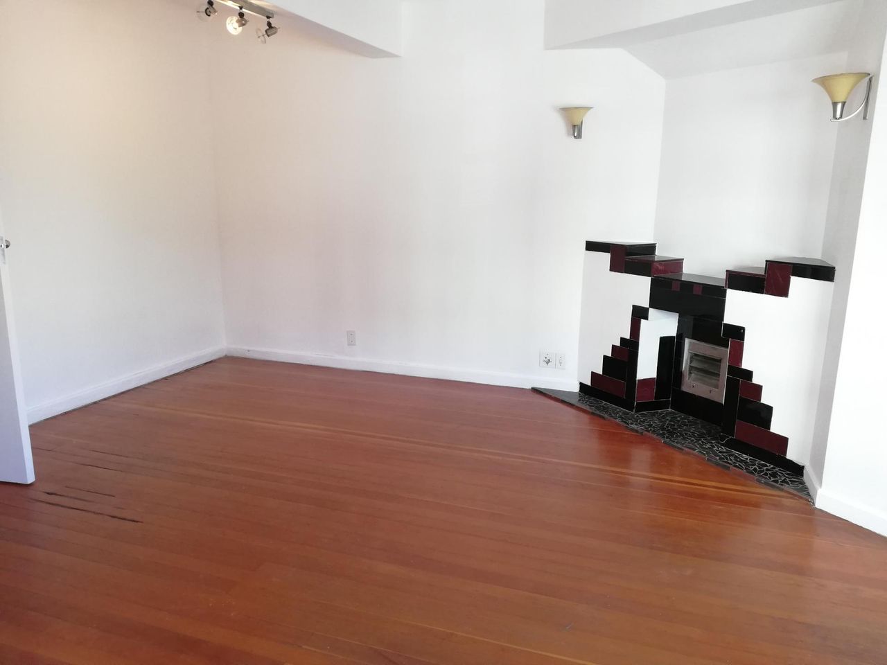 2 Bedroom apartment to rent in Cape Town City Centre