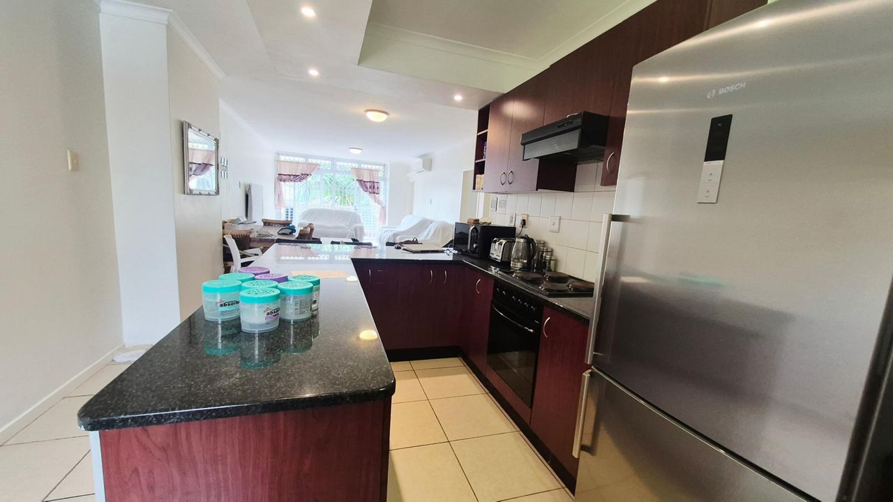 Photo 10 of 22