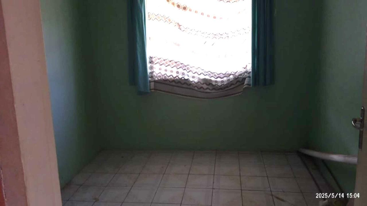 Photo 21 of 25