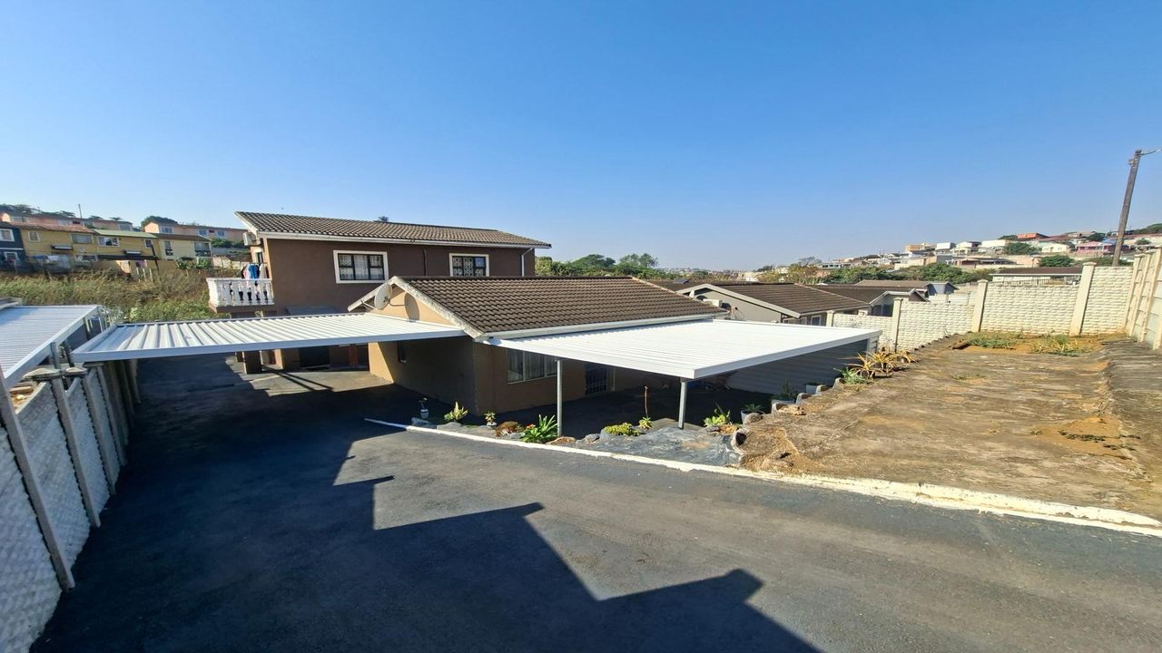 Photo of 2 Bedroom house for sale in Lenham, Phoenix