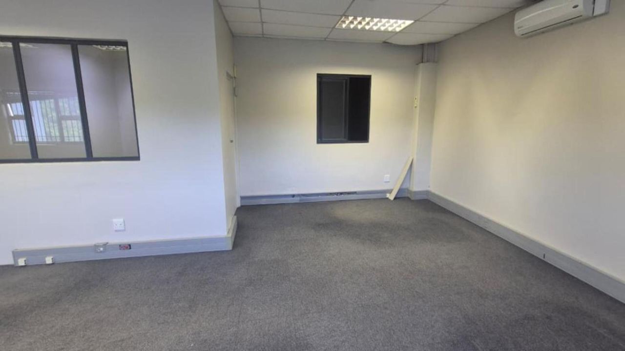 Industrial to let in Springfield, Durban