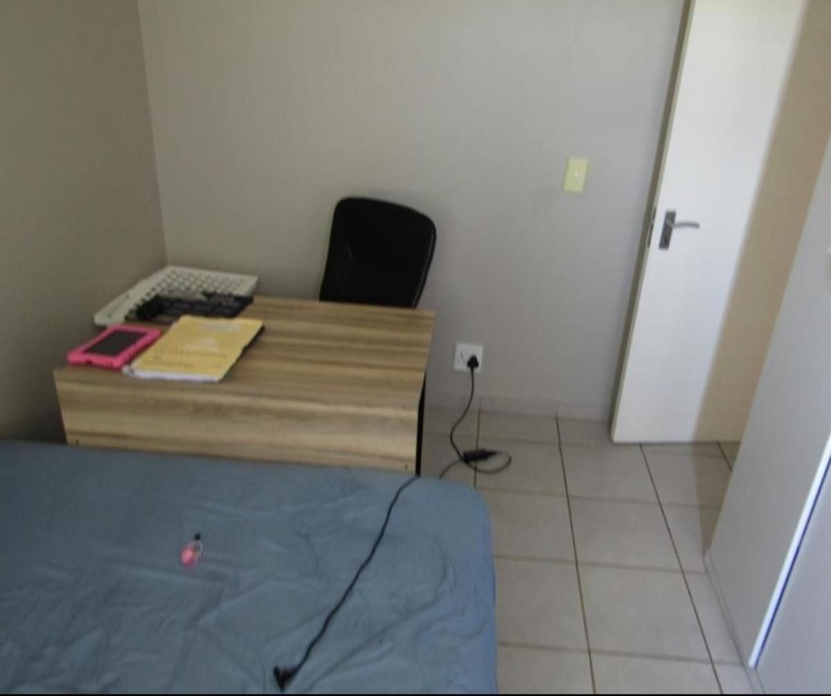 Photo 20 of 21