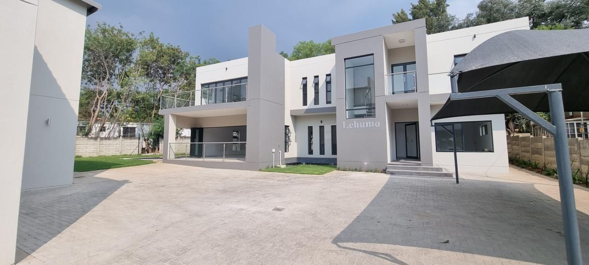 Photo of 4 Bedroom house to rent in Douglasdale, Sandton