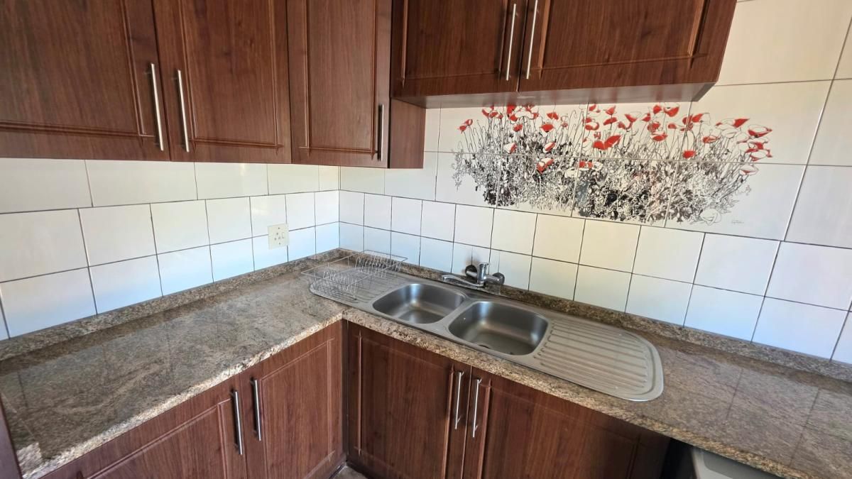 Photo 6 of 29