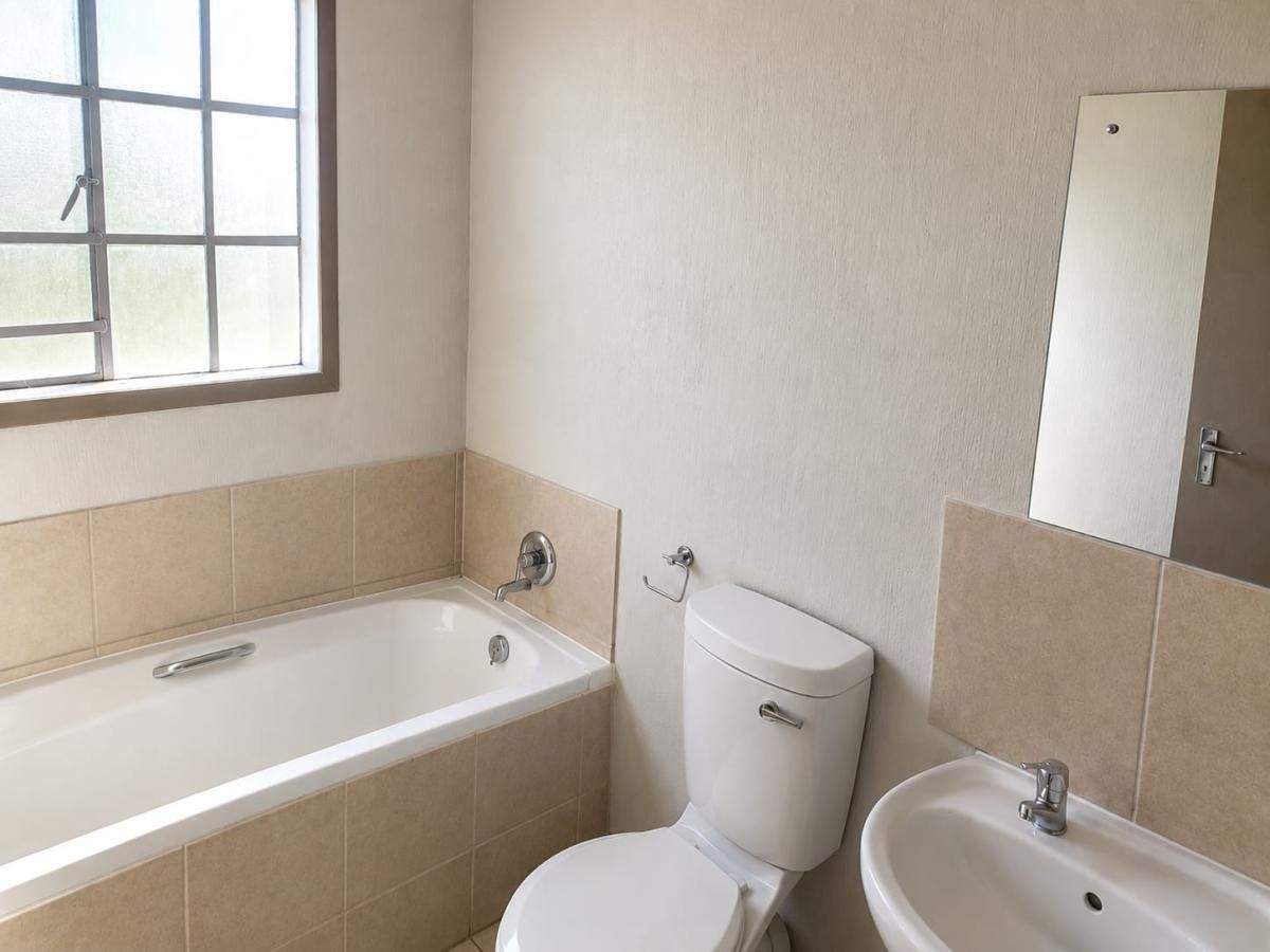Photo of 2 Bedroom house for sale in Embalenhle, Secunda
