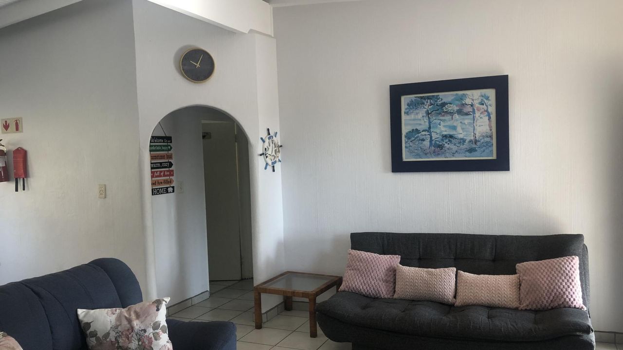 Photo 9 of 22