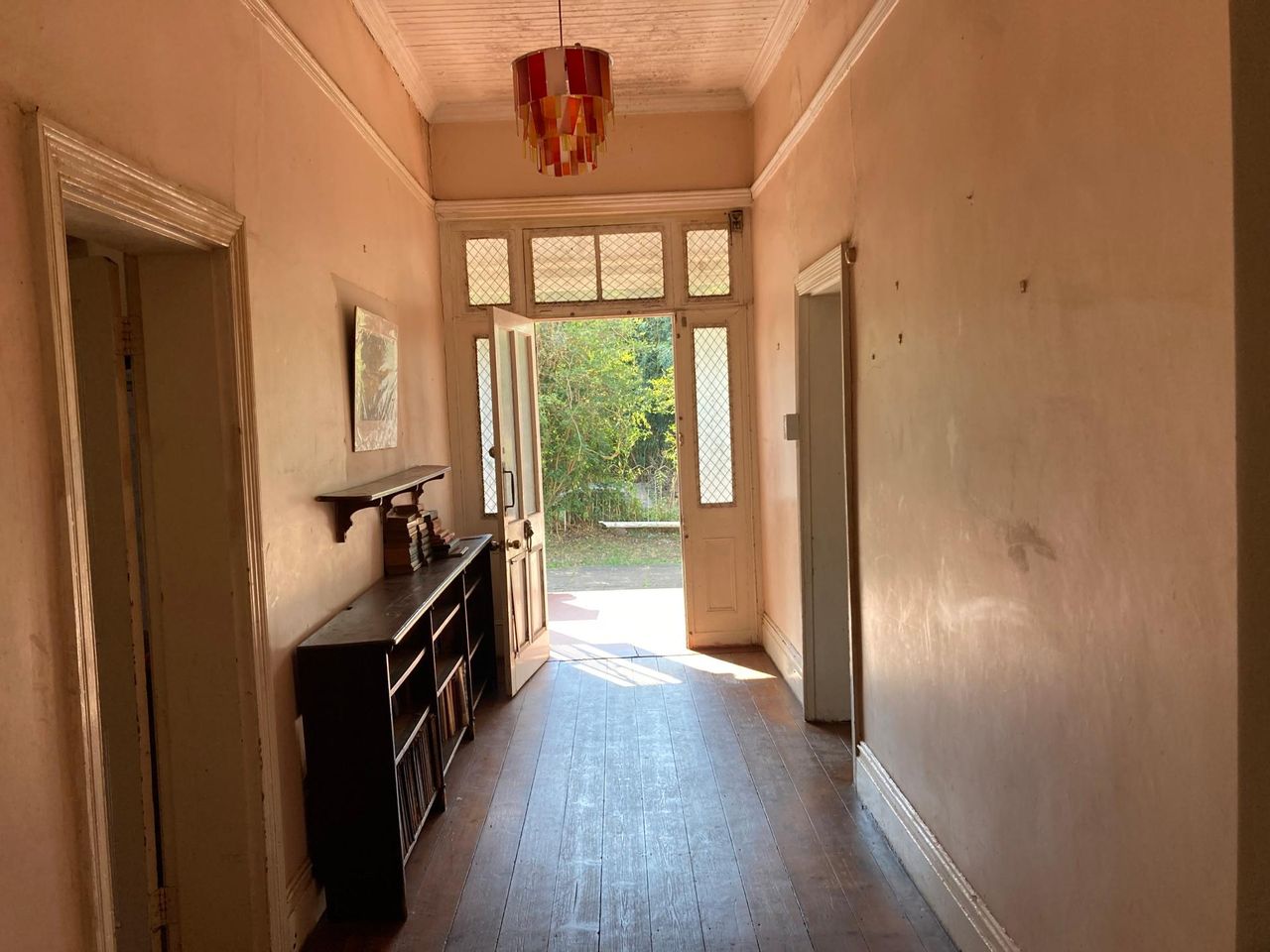 Photo 18 of 23