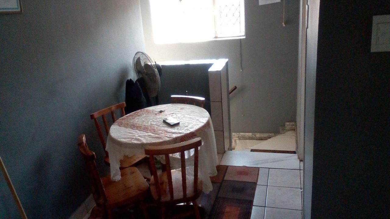 Photo 10 of 26