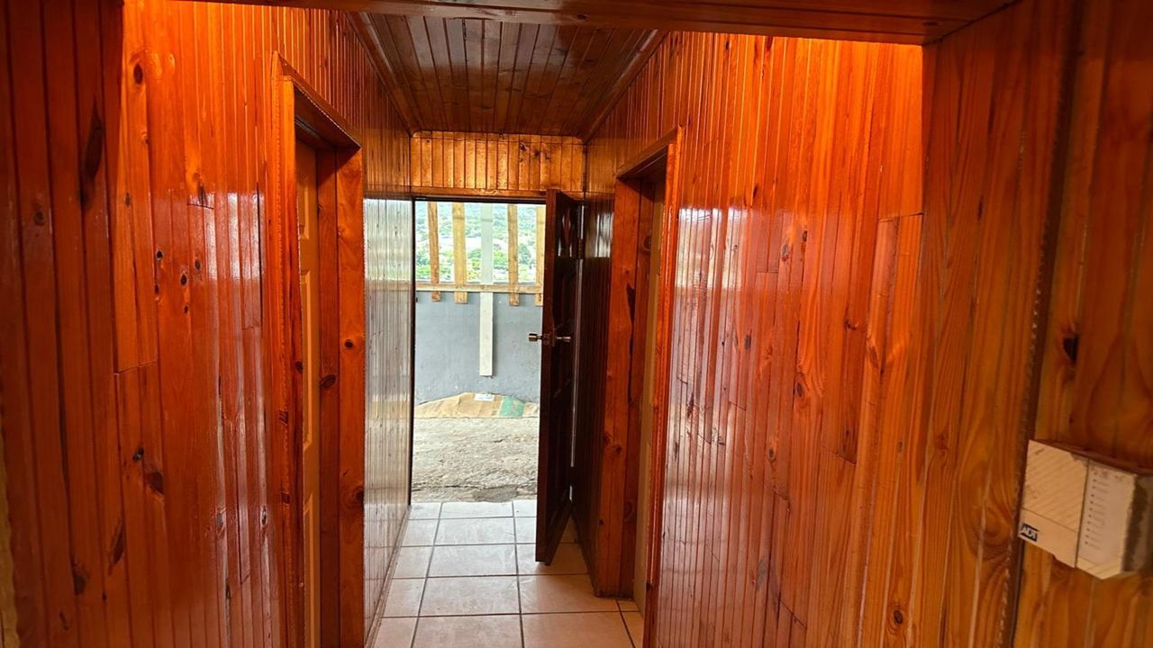 Photo 17 of 17