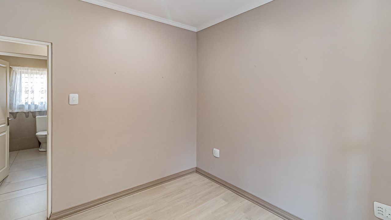 Photo 15 of 42