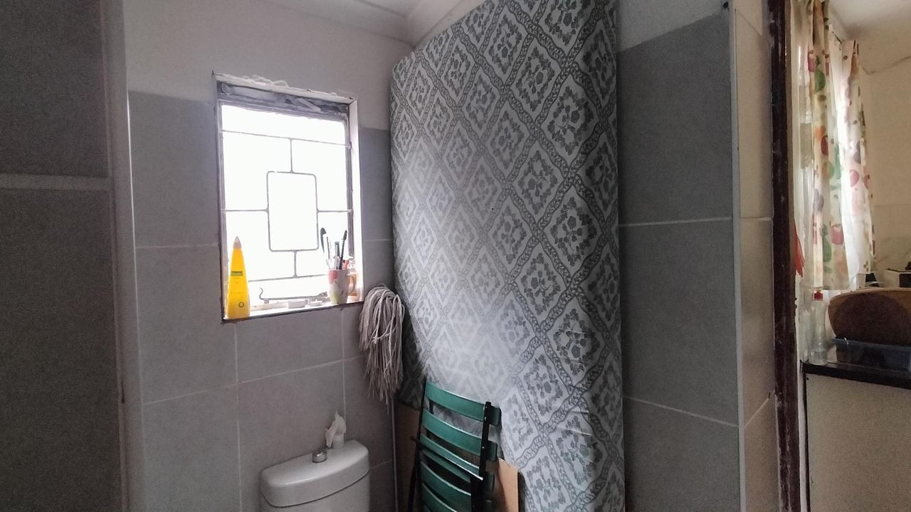Photo 6 of 17