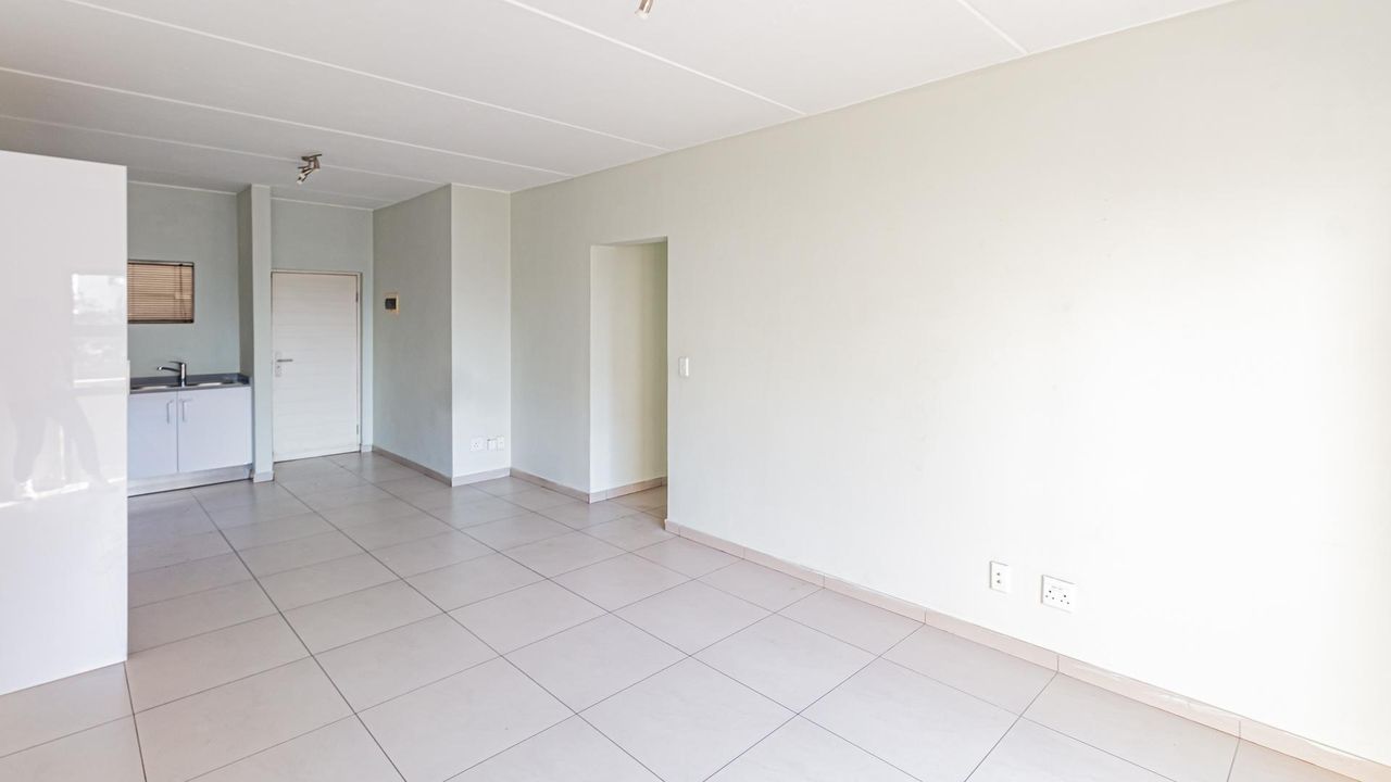 Photo 9 of 22