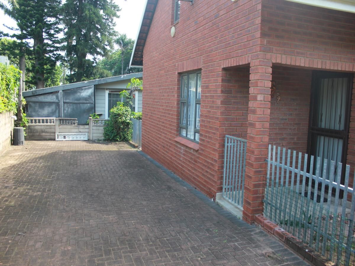 Photo 19 of 20