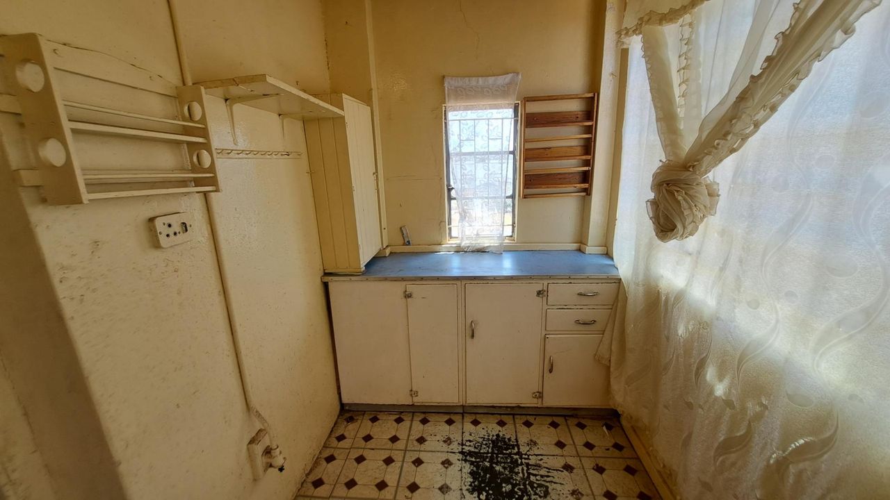 Photo of 3 Bedroom house for sale in Oudtshoorn Central