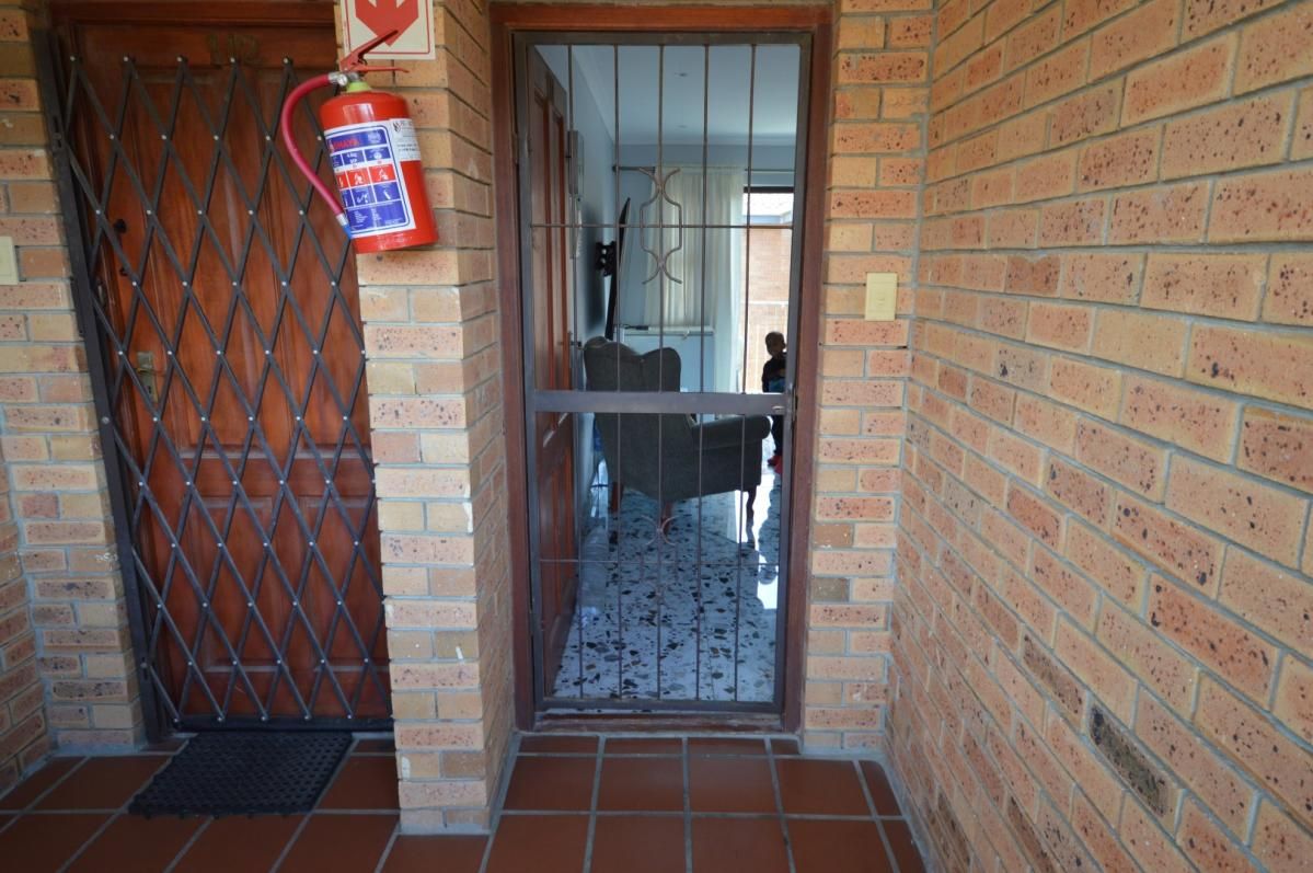 Photo 5 of 20