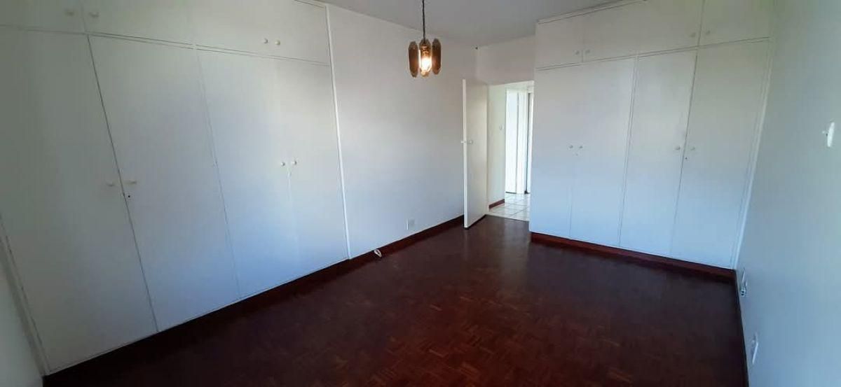 Photo 6 of 10
