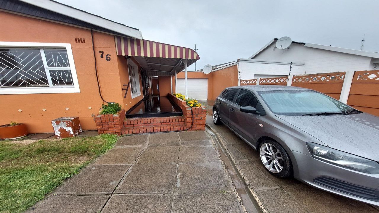 Photo of 3 Bedroom house for sale in Pinati, Cape Town