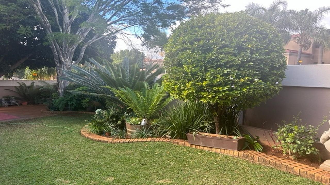 Photo 63 of 63