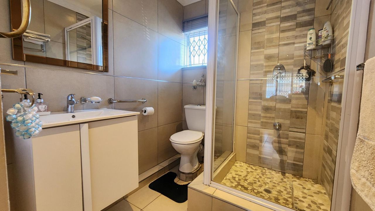 Photo of 2 Bedroom townhouse - sectional for sale in Mount Edgecombe