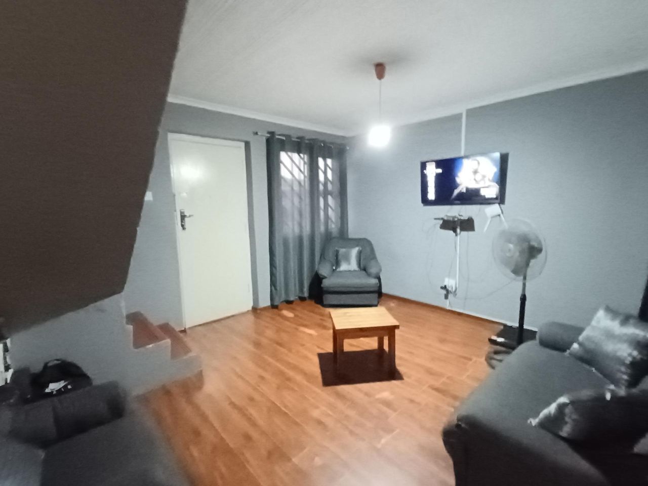 Photo 5 of 19