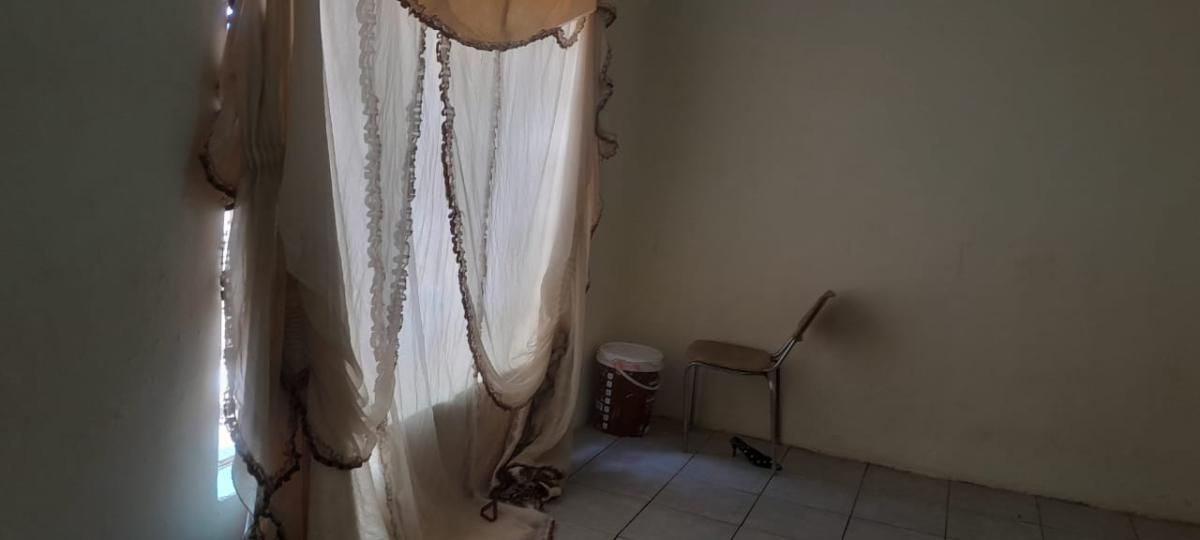 Photo 18 of 26
