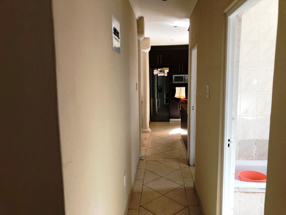 Photo 10 of 24