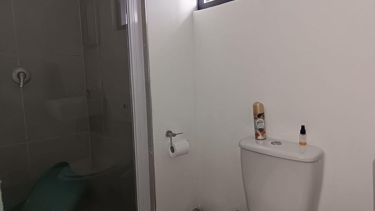 Photo 5 of 15