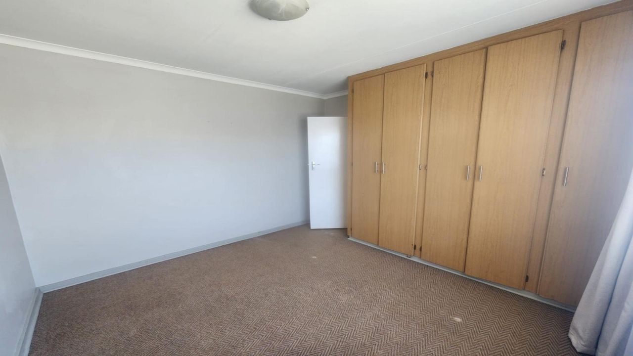2 Bedroom townhouse - sectional to rent in Gardeniapark, Bloemfontein